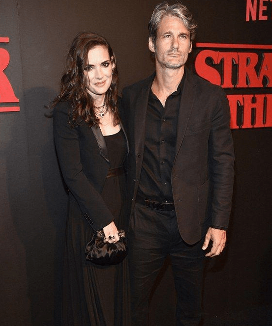 Scott Mackinlay Hahn Girlfriend